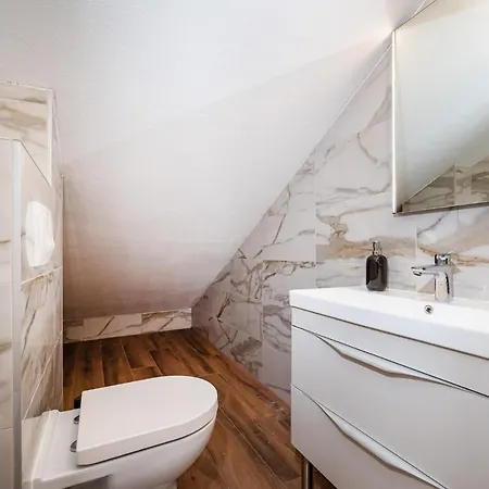 Junior Apartment